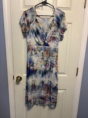 Multicolor Short Sleeve Midi Dress